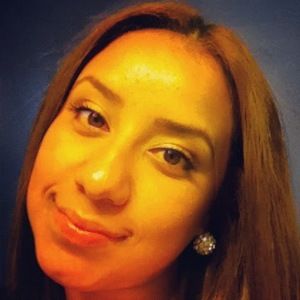 Meet your Posher, Magdalena